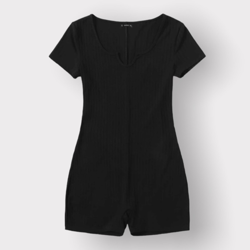 SHEIN Plus Notched Neck Tee Romper